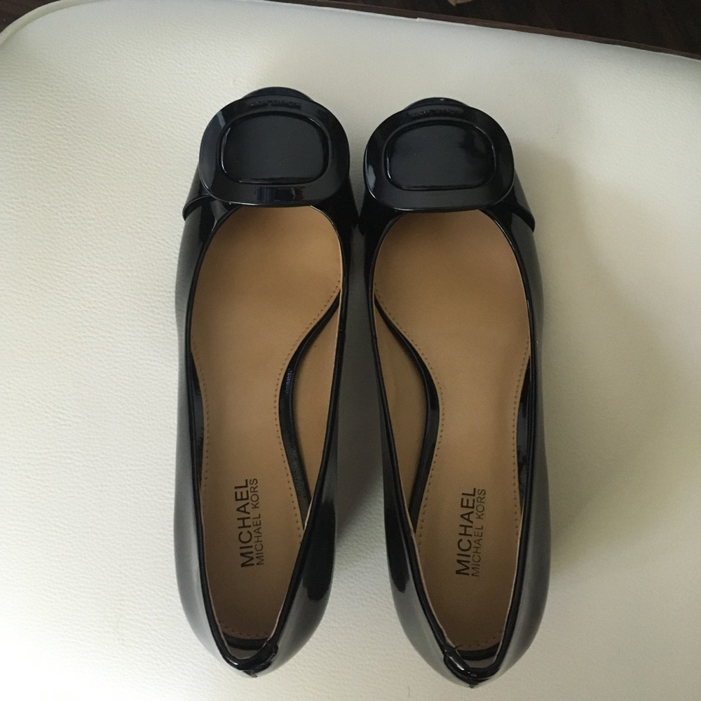 Micheal Kors Black Patent Leather